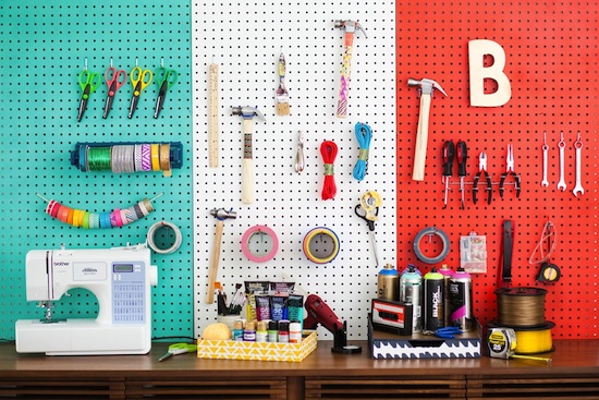 Color Blocking Zoning your Pegboard // Pegboards That Live Outside The Box // simplyspaced.com
