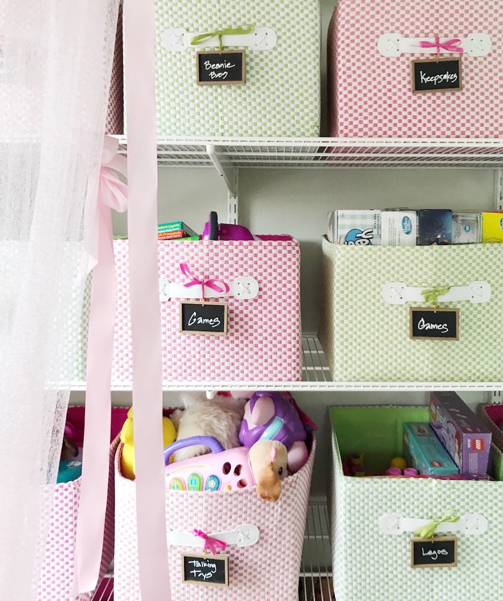 Childrens Playroom Organizing Tips // toy organization and storage 